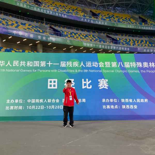 安徽24岁单身帅哥真诚找对象-咸阳征婚相亲网