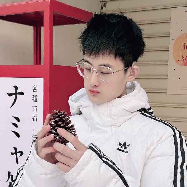 浙江23岁单身帅哥真诚找对象-咸阳征婚网