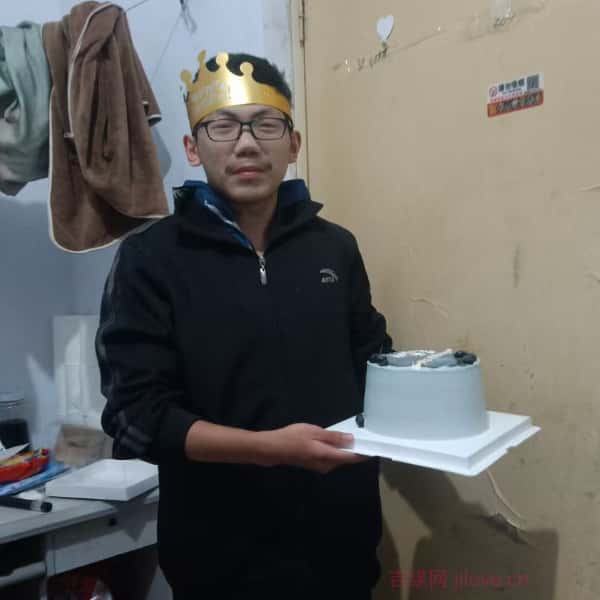 山东18岁单身帅哥真诚找对象-咸阳征婚相亲网