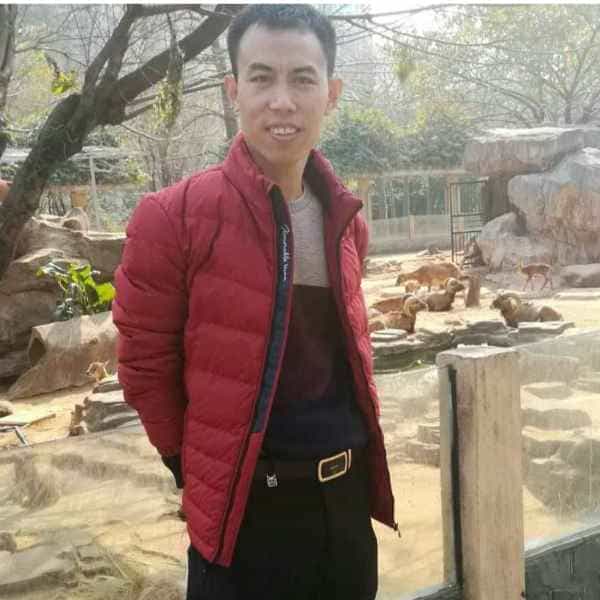 42岁岁浙江单身帅哥 - 咸阳吉缘网