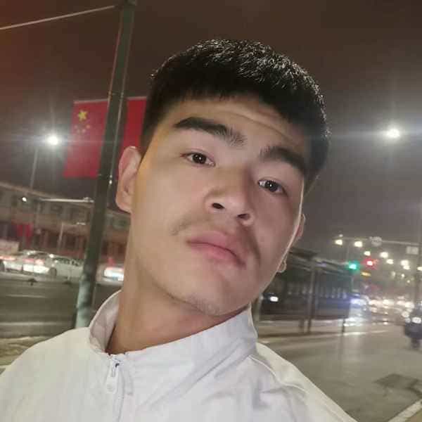 23岁岁山西单身帅哥 - 咸阳吉缘网