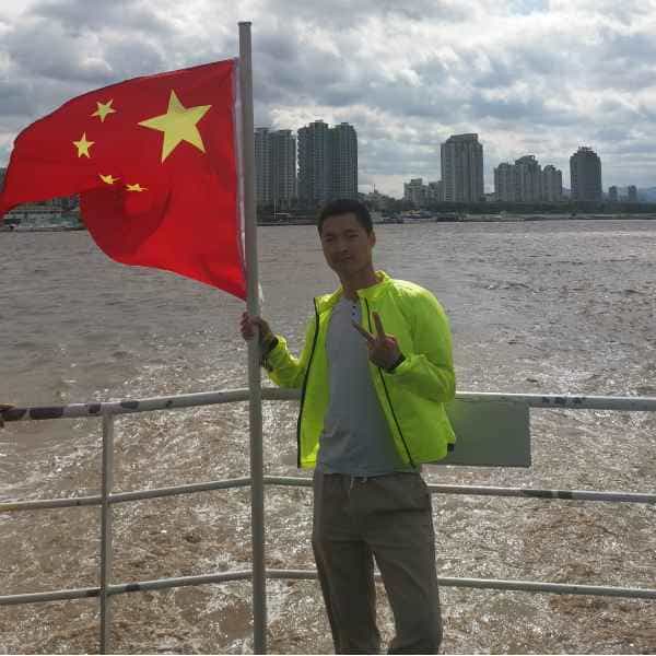 31岁岁浙江单身帅哥 - 咸阳吉缘网