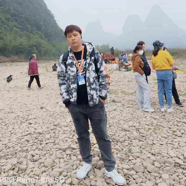 35岁岁浙江单身帅哥 - 咸阳吉缘网