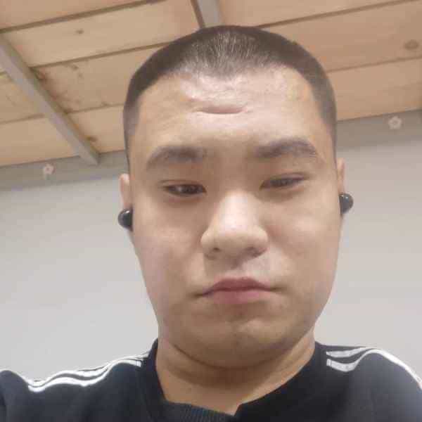 25岁岁山东单身帅哥 - 咸阳吉缘网