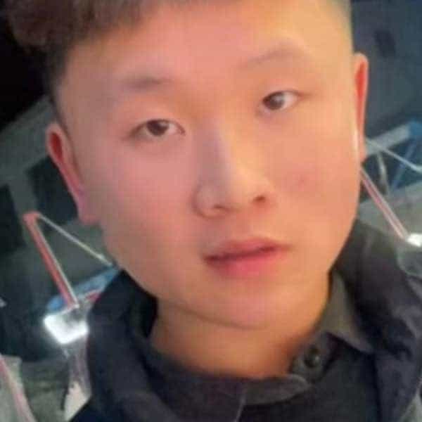 22岁岁河南单身帅哥 - 咸阳吉缘网