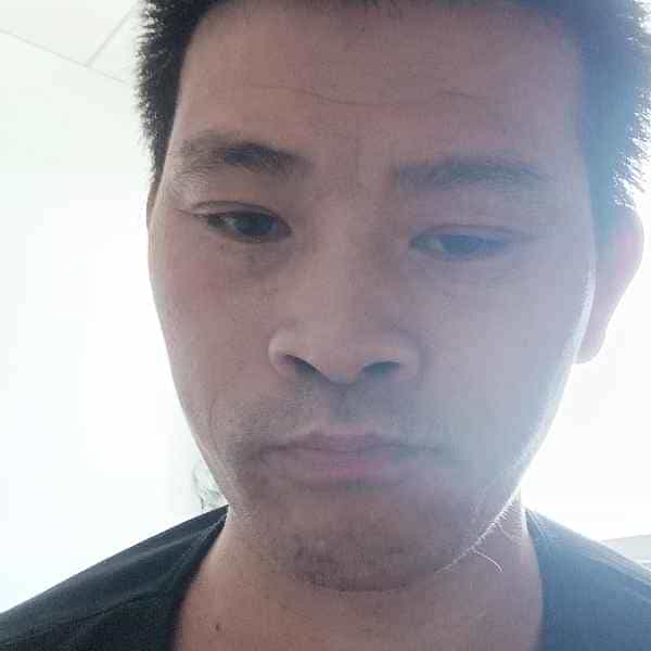 42岁岁重庆单身帅哥 - 咸阳吉缘网