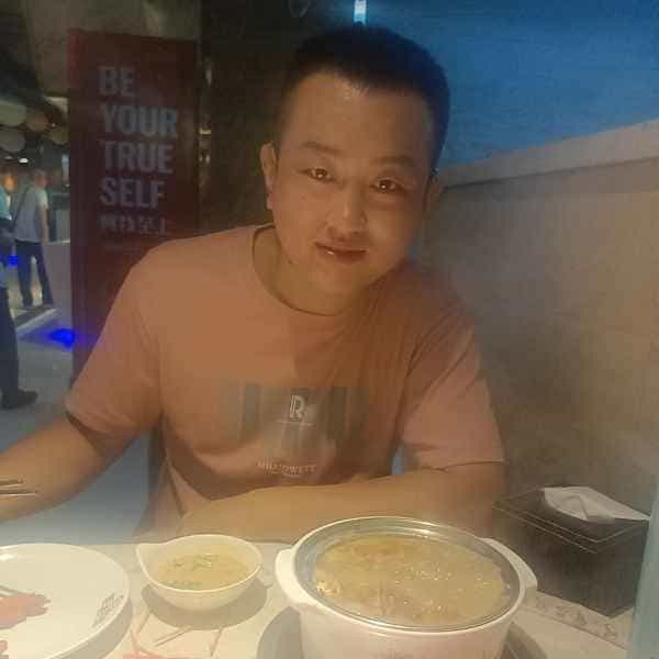 34岁岁山西单身帅哥 - 咸阳吉缘网