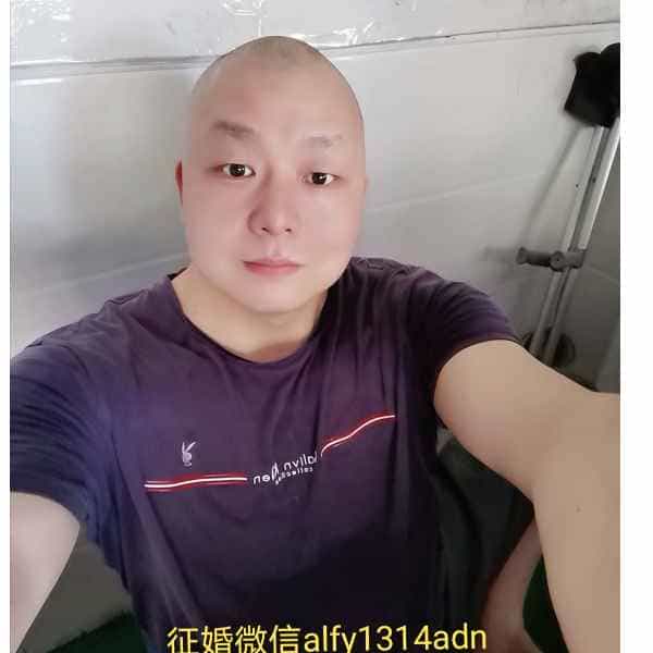 45岁岁湖南单身帅哥 - 咸阳吉缘网